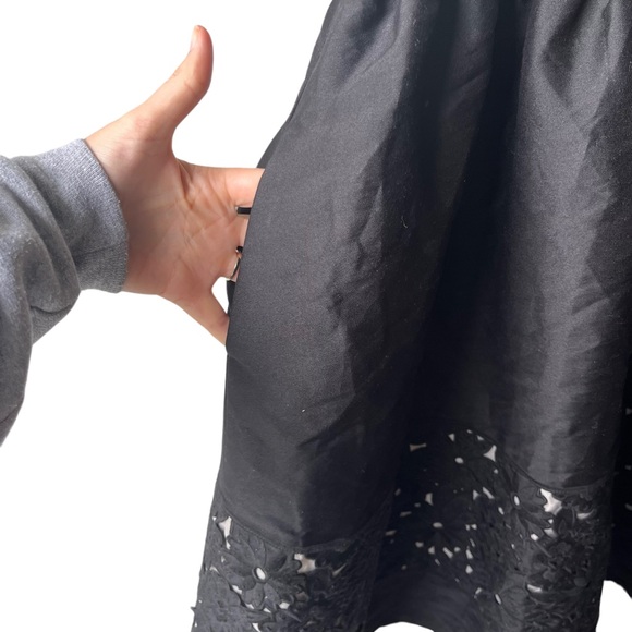 Kate Spade Black Sleeveless Lace Panel Fit and Flare Dress, Size: 6 - Picture 5 of 10